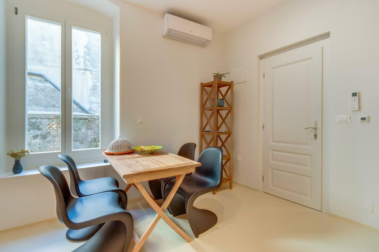 Apartments Argemonia 말리로시니 외부 사진